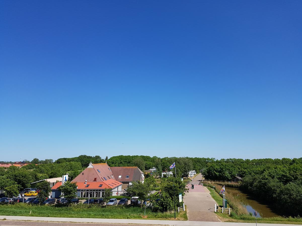 Bed And Breakfast De Zeehoeve Harlingen Ngoại thất bức ảnh
